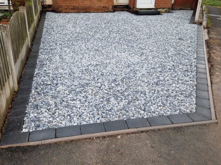 Read more about the article New Gravel Driveway